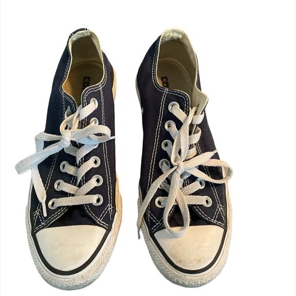 Converse Chuck Taylor Low Top Navy Size 5M/7L - Picture 1 of 8